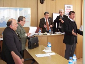 Grup başkanları birbirine giriyordu!