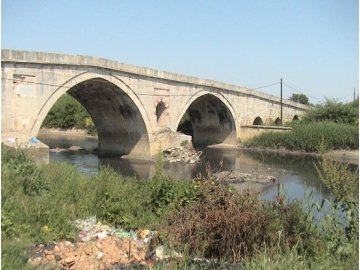 “Ergene nehri can çekişiyor”