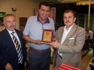 Berberler ve Kuaförler İftar Yemeği’nde bir araya geldi
