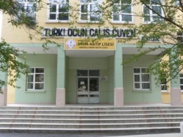 Kırklareli İmam Hatip Lisesi, mezunlarını buluşturuyor