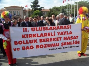 “2.Uluslararası Kırklareli Yayla Bolluk, Bereket, Hasat ve Bağ Bozumu Şenliği” başladı