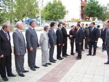 Vali Muşmal, ilçe sorunlarına çözüm aramaya devam ediyor