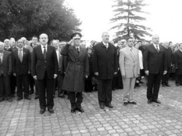 Şehitlerimizi rahmet ve minnetle andık