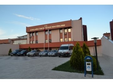 Yabancı uyruklu öğrencilerin başvuruları kabul ediliyor