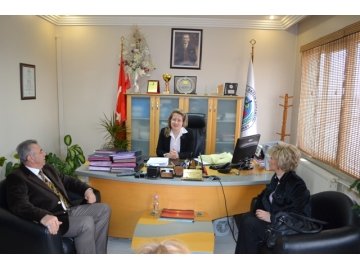 AK Parti’den Cerit’e anlamlı ziyaret