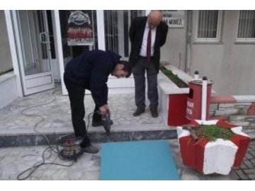 Pınarhisar Halk Eğitimi Merkezi’ne girişteki engeller kalktı