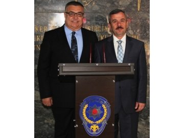 Kesimoğlu’dan Akay’a ziyaret