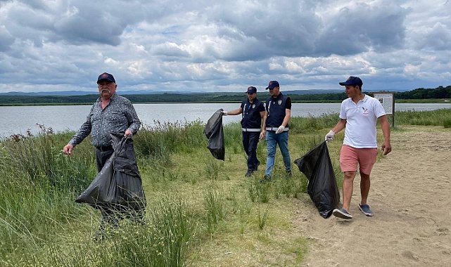 İğneada’da Çöp Toplama Etkinliği Gerçekleştirildi