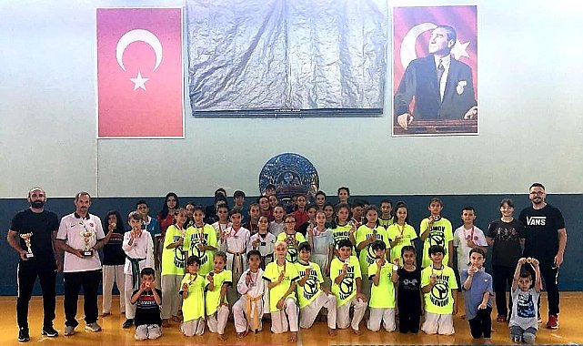 Kırklarelili Taekwonducular Keşan’da Boy Gösterdi