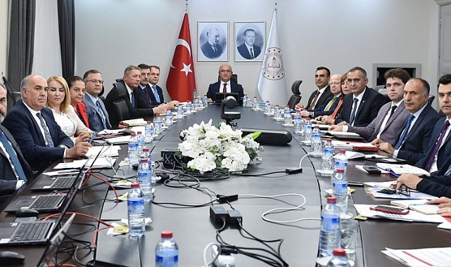 Müdür Kalkan Bakan Yardımcısı Şensoy İle Bir Araya Geldi