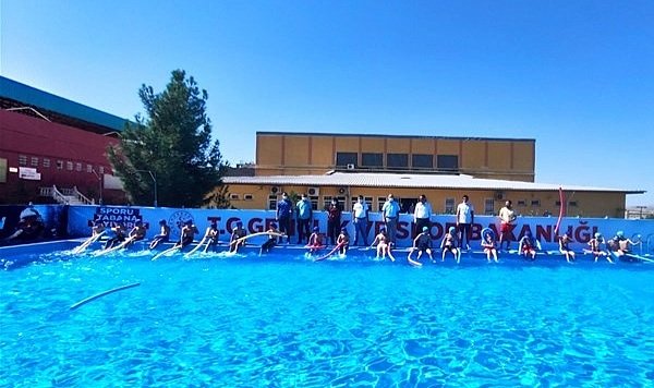 Babaeski’de Ücretsiz Yüzme Kursları Cumartesi Başlıyor