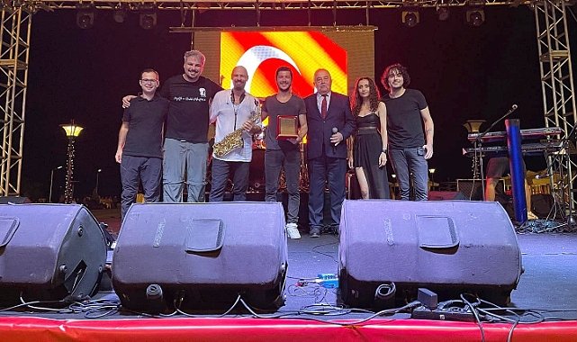 İğneada’da Muhteşem 30 Ağustos Kutlaması