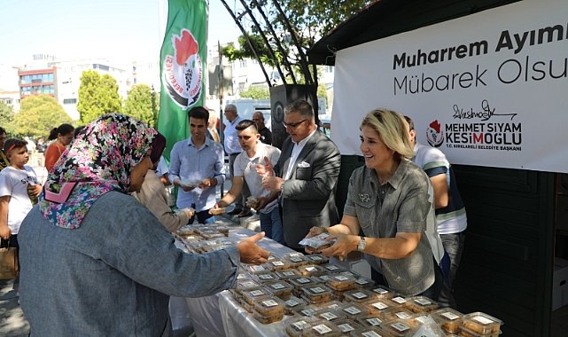 Kırklareli Belediyesi’nden Aşure İkramı