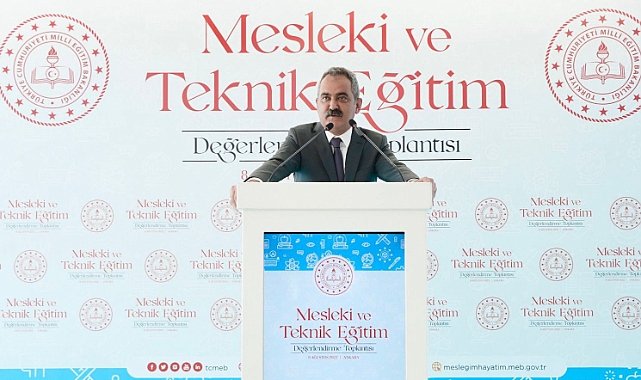 Özer, Ankara'da 81 İlin Millî Eğitim Müdürüyle Buluştu