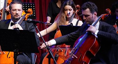 Balkan Senfoni Orkestrası Mest Etti