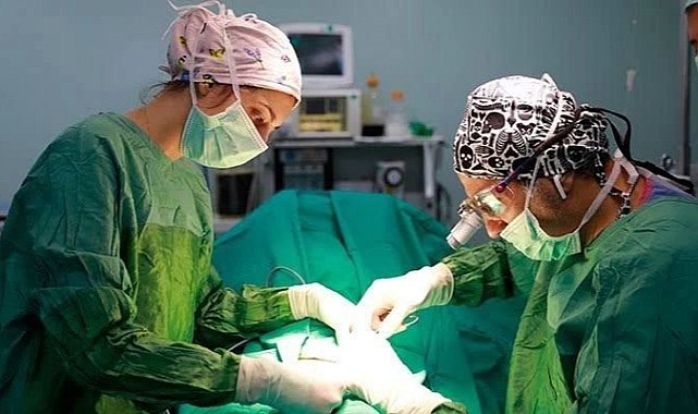 Cerit’ten Sağlık Personeline Teşekkür