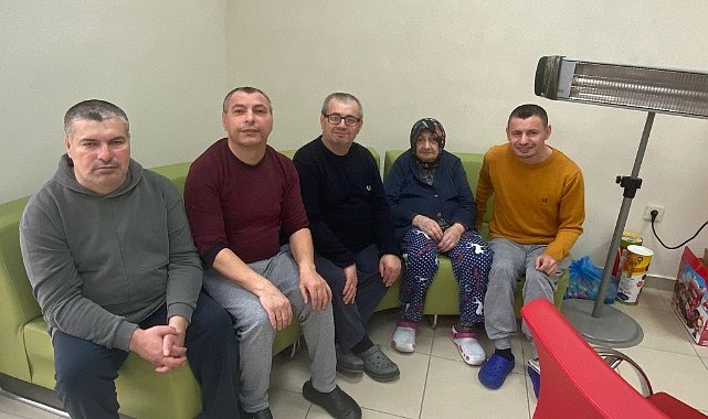 Huzurevi Sakini Oğullarıyla Buluştu