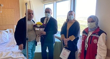 Kıbrıs Gazisi Depremzede Hastanede Ziyaret Edildi