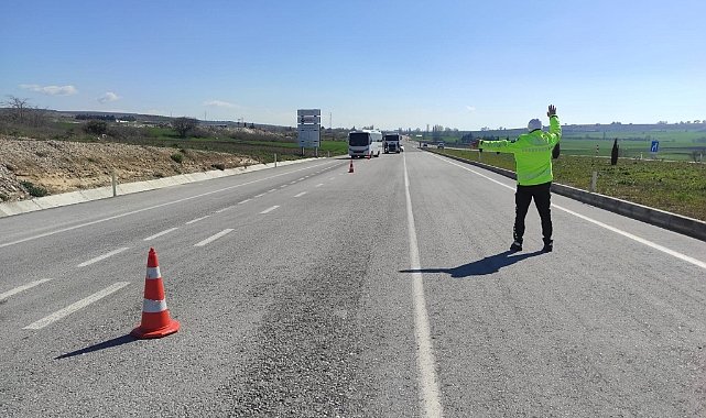 Trafik Ekipleri Denetimlere Devam Ediyor