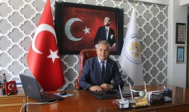 “1 Mayıs Emek ve Dayanışma Günü Kutlu Olsun”