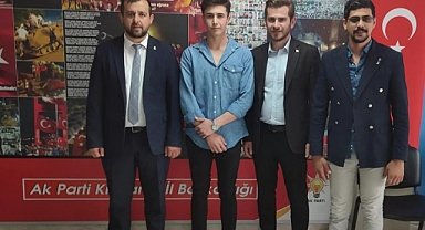 AK Parti’de Üye Kayıtları Sürüyor 