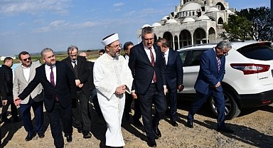 Ali Erbaş, NKÜ Cami İnşaatında İncelemelerde Bulundu