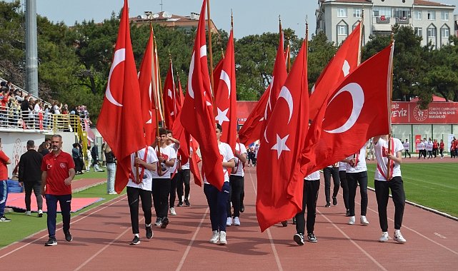 ATAM SEN RAHAT UYU, EMANETİNİN BEKÇİLERİYİZ