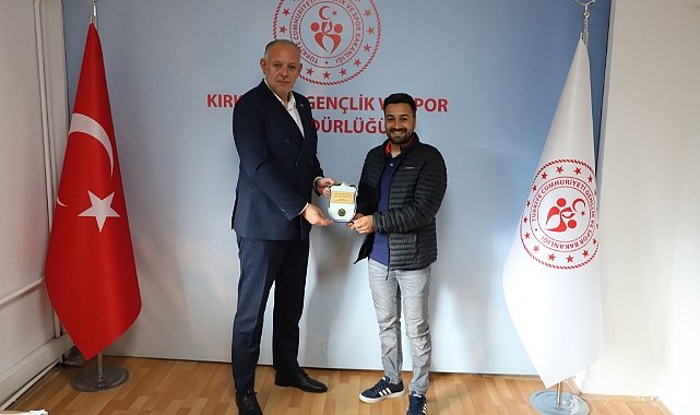Babuşcu’ya Plaket
