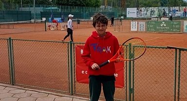 Grup Müsabakalarında İkincisi Olmuştu, Vali Ekici’den Başarılı Sporcuya Tebrik