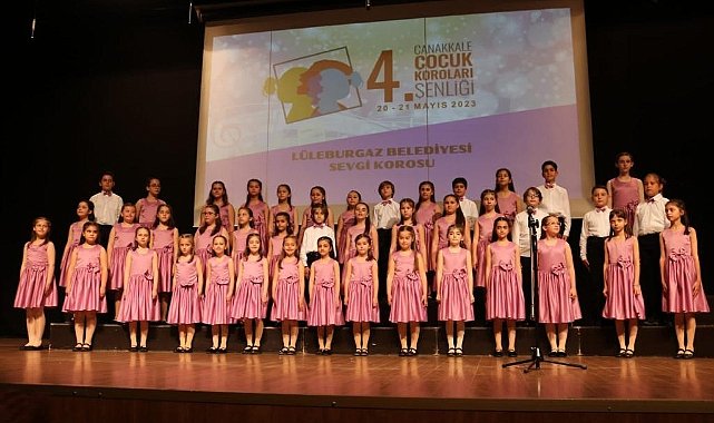 Lüleburgaz Belediyesi Sevgi Korosu Ödüllerle Döndü