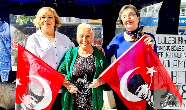 Lüleburgaz Emek ve Demokrasi Platformu Anneler Gününü Kutladı
