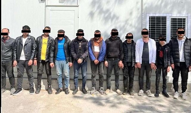 517 Göçmen Yakalandı, 3 Organizatör Tutuklandı