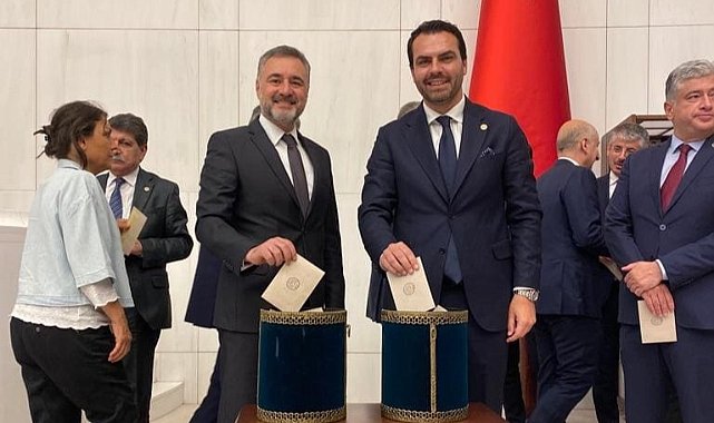 Sarıçam’dan Kurtulmuş’a Tebrik