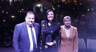 42. Çilek Festivalinde Muhteşem Gece