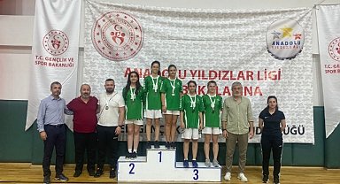 Badminton Takımımızdan Önemli Başarı 