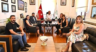 Başkan Uzunlar, Genç Gazetecilerle Buluştu