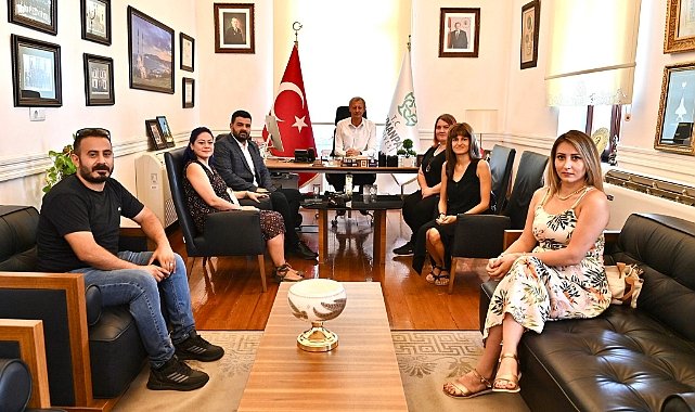 Başkan Uzunlar, Genç Gazetecilerle Buluştu