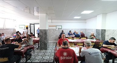 Vali Ekici Emekçi İşçilerle Buluştu 