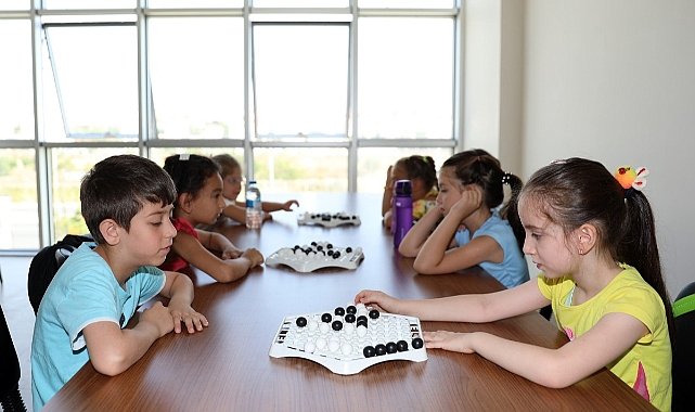 Yaz Tatilini Dolu Dolu Geçiriyorlar