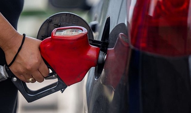 Benzine Bir Zam Daha!