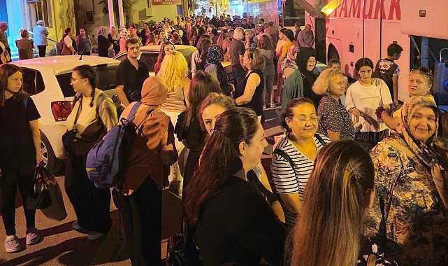 Pınarhisar Belediyesi'nden Yoğun Katılımlı İzmir Gezisi